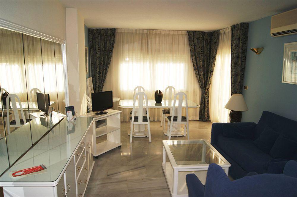 Flatotel International Benalmádena Extérieur photo