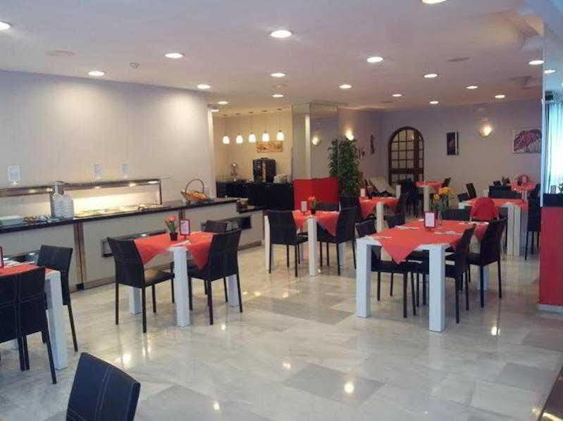 Flatotel International Benalmádena Extérieur photo
